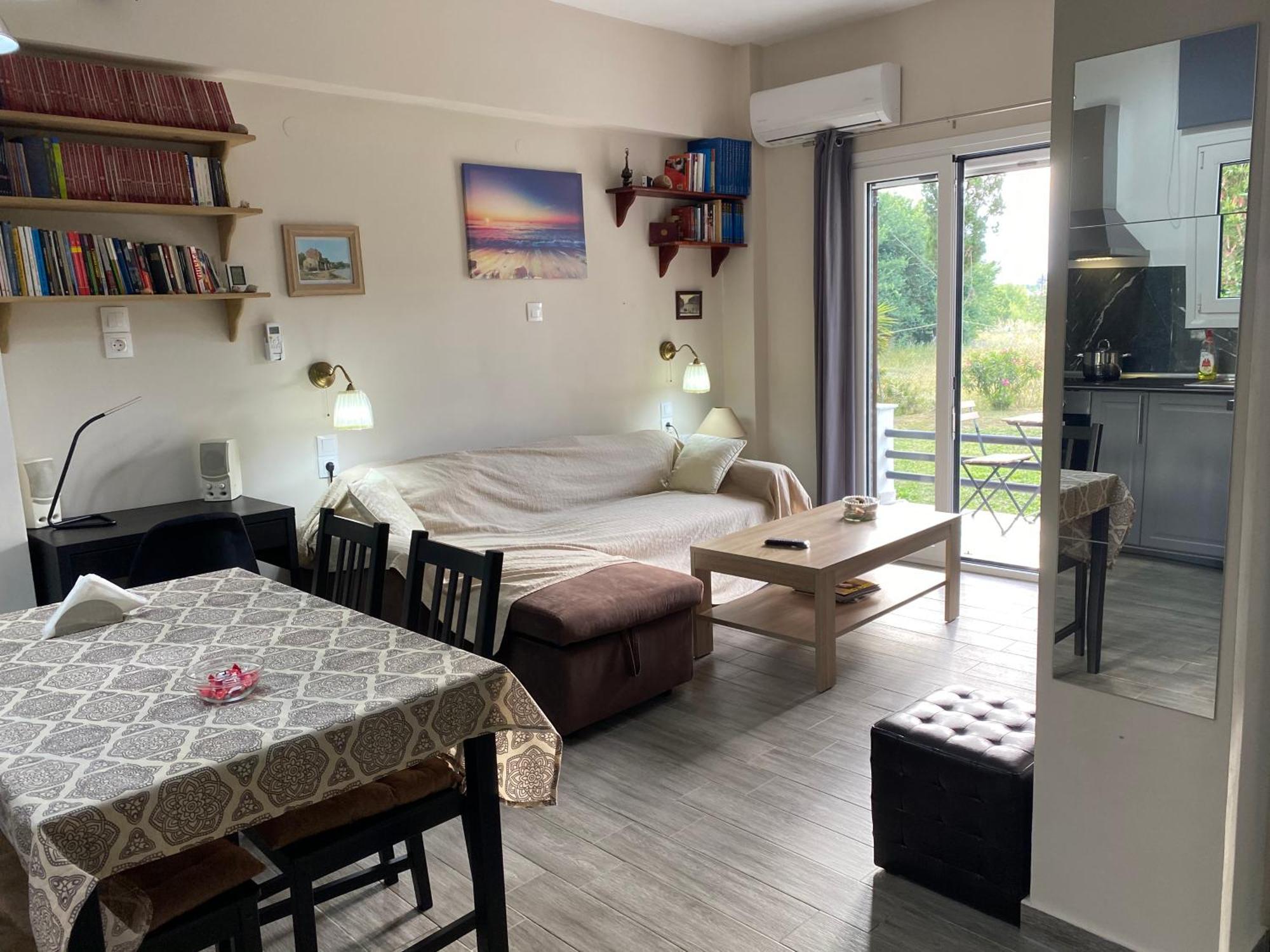 Alexander Apartments Рода Екстериор снимка