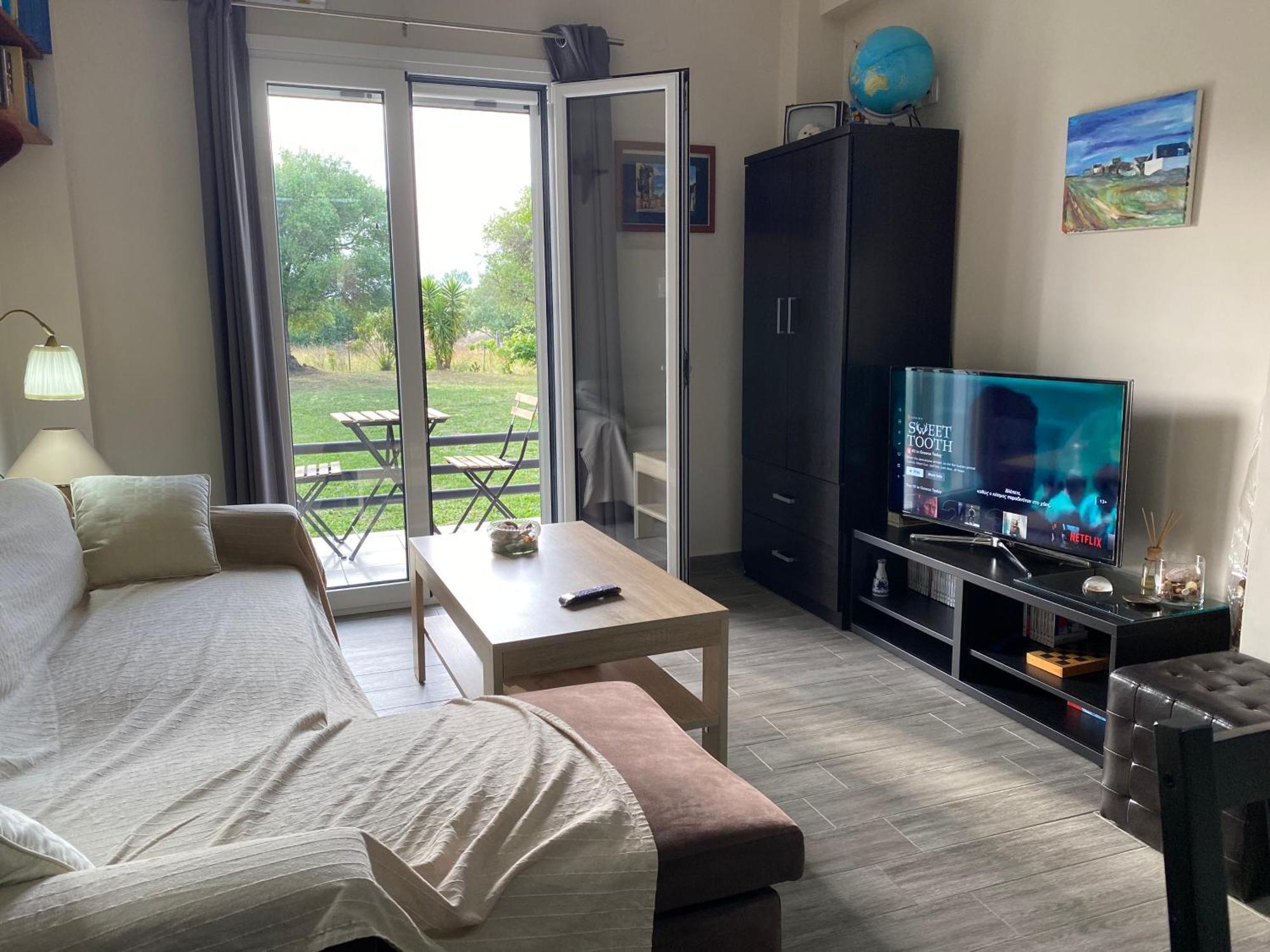 Alexander Apartments Рода Екстериор снимка