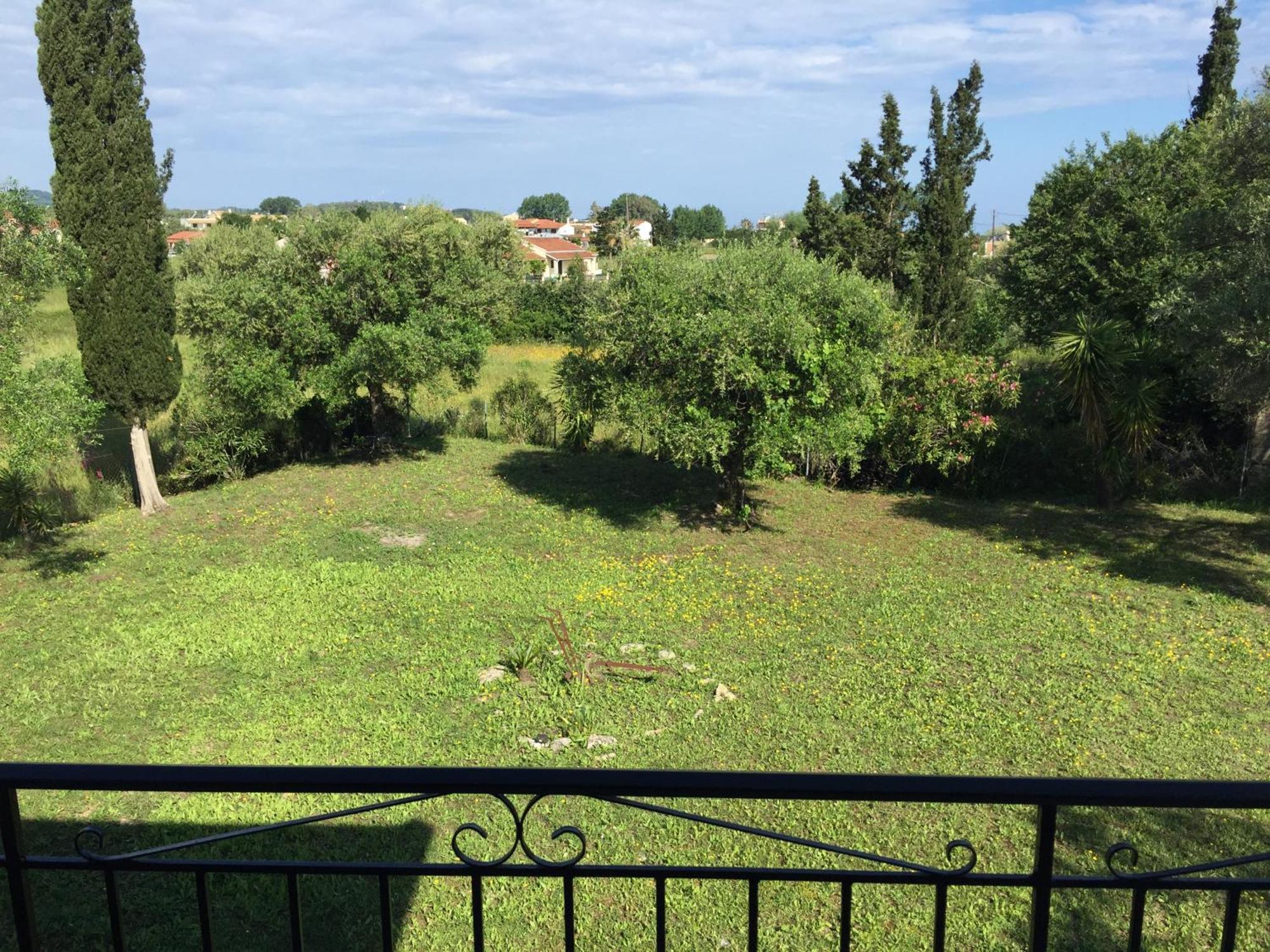 Alexander Apartments Рода Екстериор снимка
