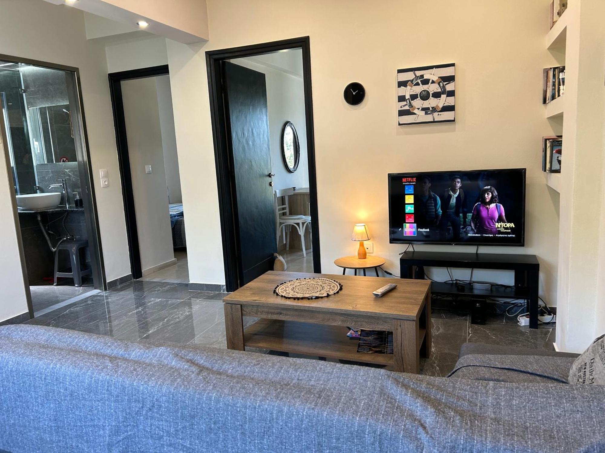 Alexander Apartments Рода Екстериор снимка